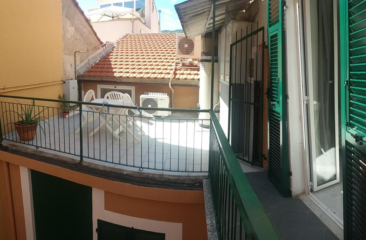 Hotel Malibu Spotorno Esterno foto